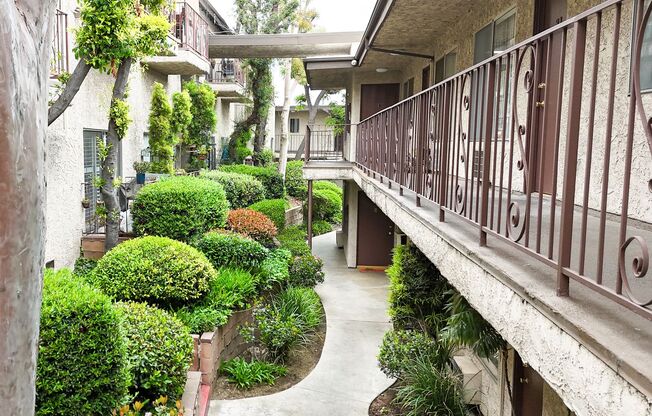 Green Court Apartments