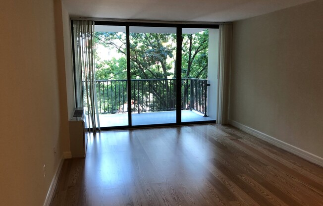 1 bed, 1 bath, 600 sqft, $3,600, Unit 0321