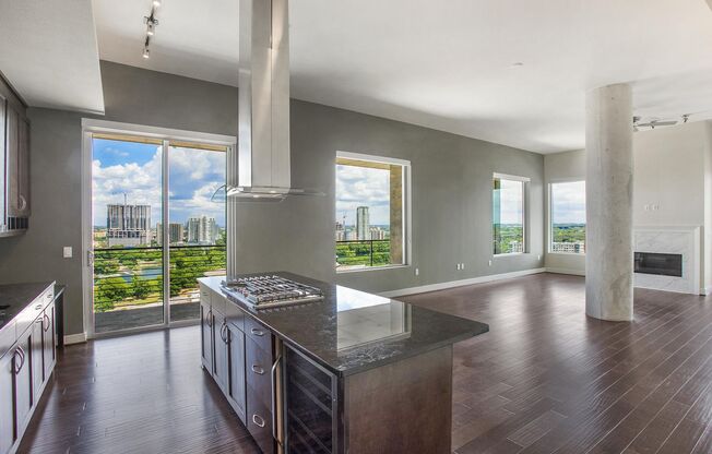 2 beds, 2.5 baths, 2,171 sqft, $9,728, Unit 1910