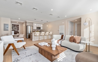 2 beds, 2 baths, 997 sqft, $4,600, Unit 402