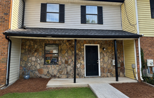 2 Bedroom 1.5 Bath Townhome