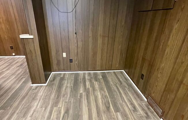 1 bed, 1 bath, 325 sqft, $995, Unit UNIT 1 *