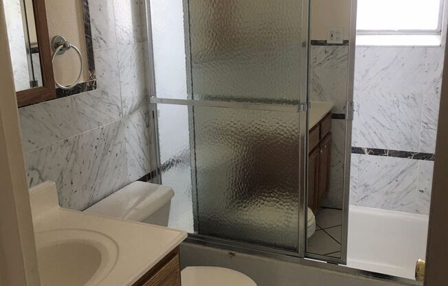 1 bed, 1 bath, $1,495, Unit 660-203