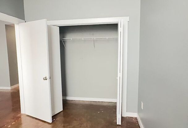 1 bed, 1 bath, 599 sqft, $1,153.6, Unit Apt. 204