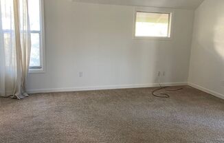 2 beds, 1 bath, $2,200