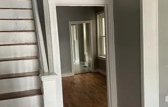 138 N 54 ST