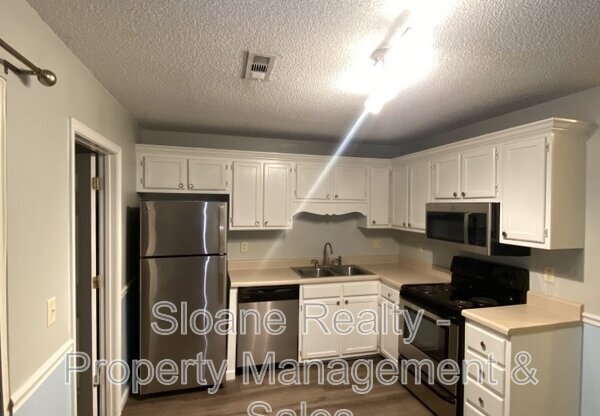 6239 E LUCILLE DR
