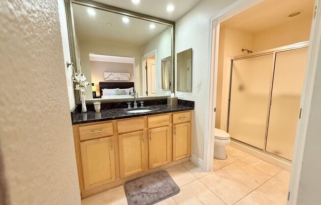 2 beds, 2 baths, $2,400, Unit # 206