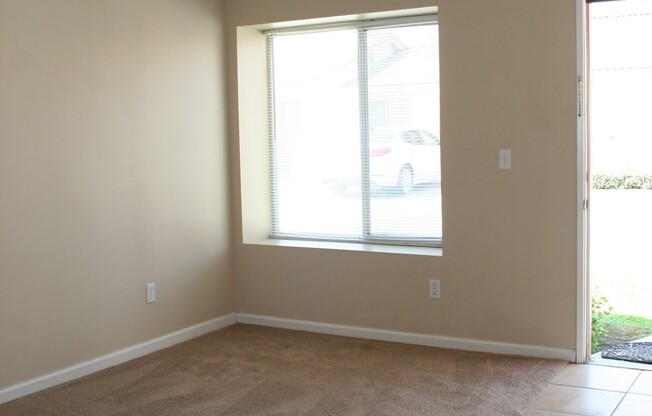 Brookside Dr 2927