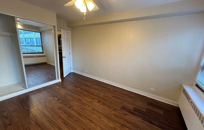 1 bed, 1 bath, 700 sqft, $2,000, Unit 418-0308