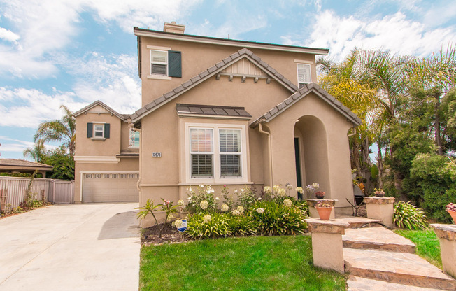3br/3.5ba Home in Carmel Valley-Torrey Highlands with Canyon Views!