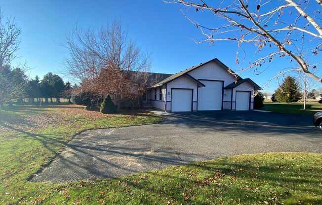 2 Bed, 2 Bath Duplex Near Town with Country Feel