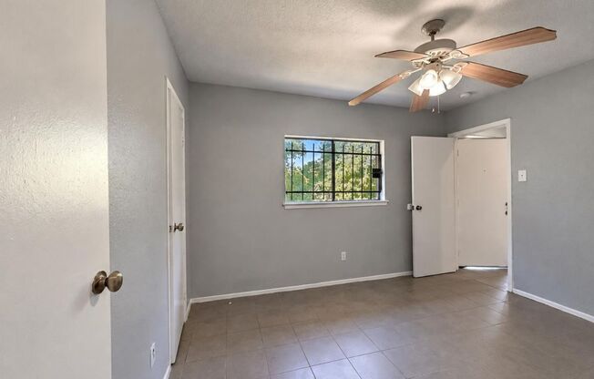 12710 Redfern Dr.
