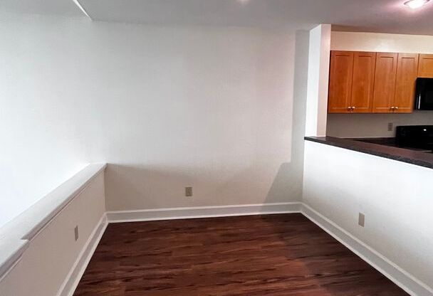 2 beds, 2 baths, 1,017 sqft, $1,900, Unit 1003 G #3B