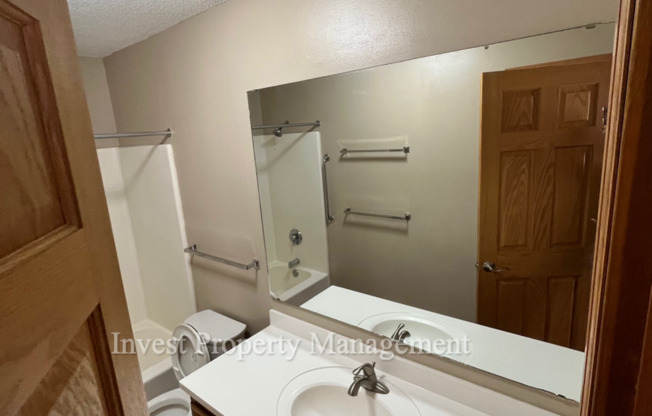 Studio, 1 bath, 312 sqft, $725, Unit 160-61