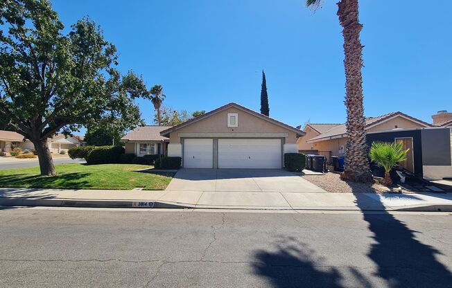 Rental Available - 3814 Cocina Ln Palmdale CA 93551