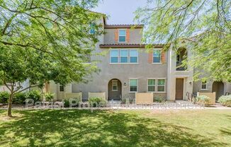 2334 E HUNTINGTON DR