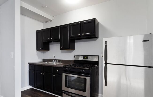 Studio, 1 bath, 278 sqft, $1,350, Unit 301