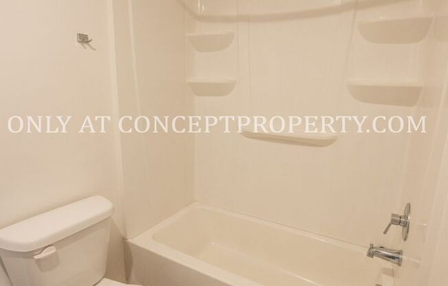 2 beds, 2 baths, 900 sqft, $2,399, Unit 202