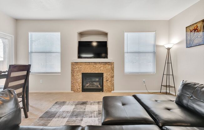 2 beds, 2 baths, $1,895