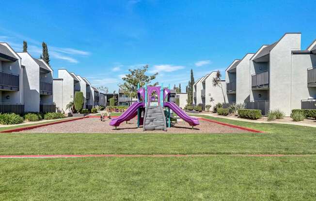 Sturbridge Village Apartments