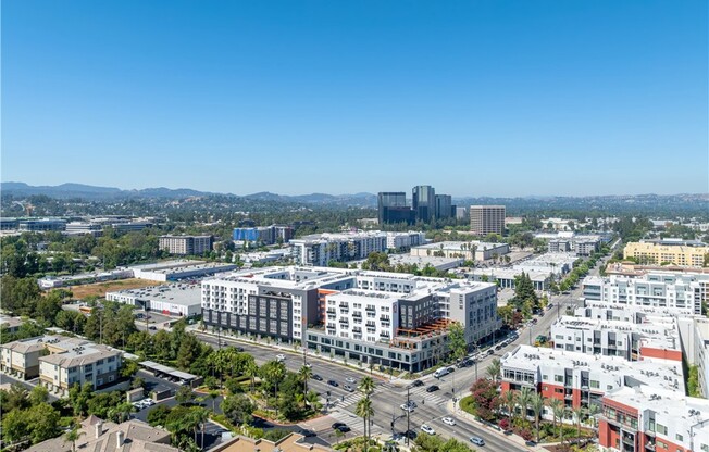 3 beds, 2 baths, 1,366 sqft, $5,624, Unit 476