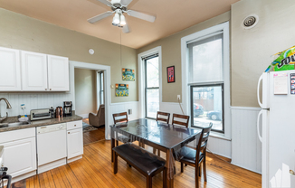 1101 N Marshfield Ave 1R