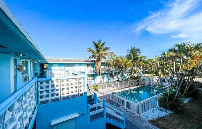 Studio, 1 bath, 500 sqft, $1,395, Unit 27