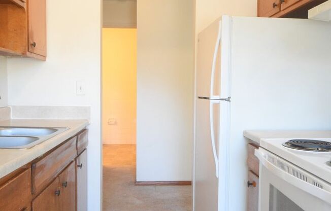 1 bed, 1 bath, 625 sqft, $975, Unit 202