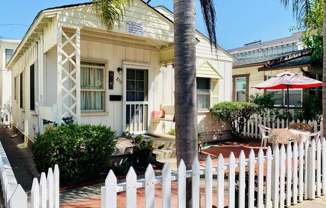 Mission Beach Cottage 2BD/1BA - Fully Furnished - Available October 2024 - 6/24/25