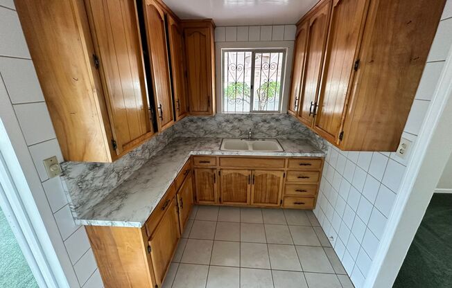 3BR/2BA Single-Family House