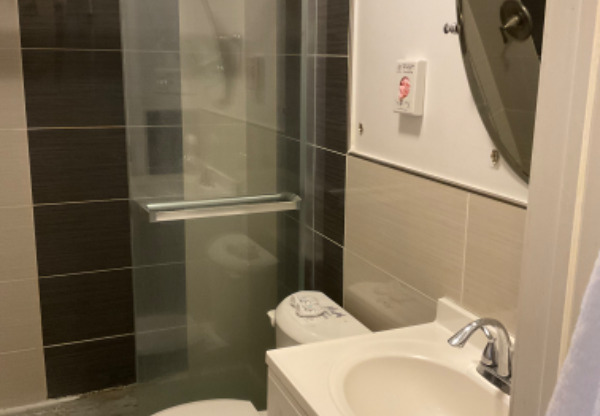 1022 Pine St Unit 2R