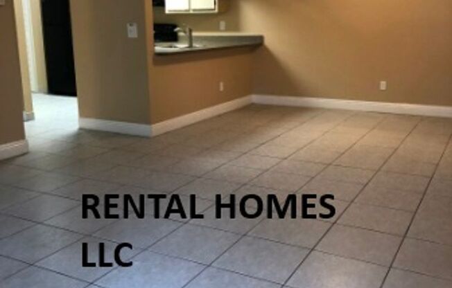 Patio Home with 3 Bedroom and 2 Bathrooms, Minutes Away From UCF, Technology Park, & the E/W Expressway