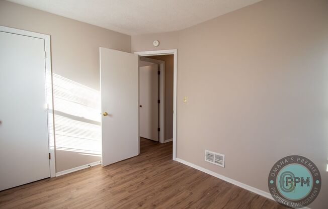 2 beds, 1 bath, $1,345