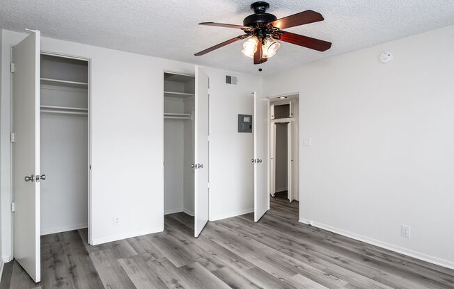 1 bed, 1 bath, 700 sqft, $2,200, Unit 25