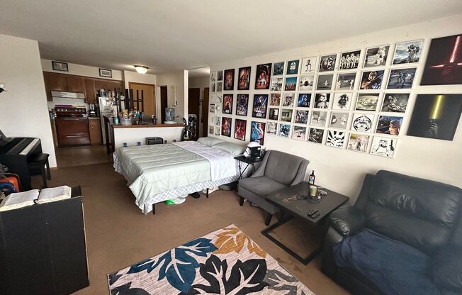 1 bed, 1 bath, $1,015, Unit 17