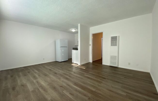 241 4th Ave