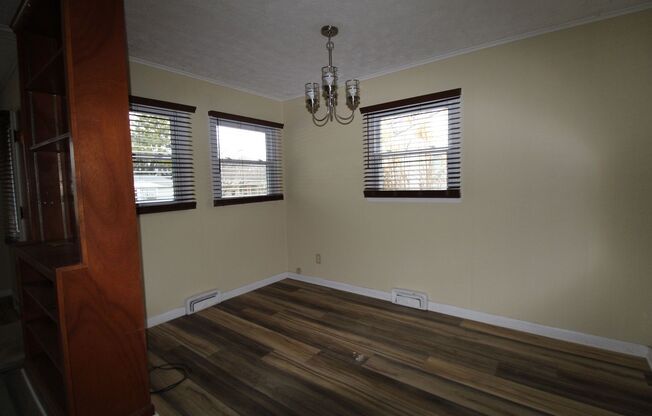 3 beds, 1 bath, $1,875