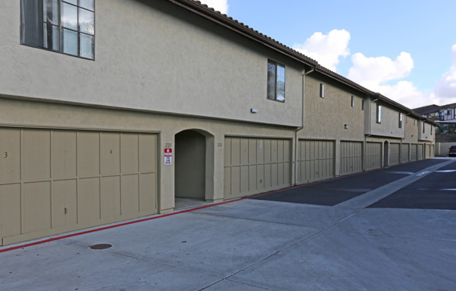 Pebblecreek Apartments | Spacious Apartment Homes in the Heart of San Marcos!