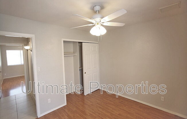 6308 W DESERT CV AVE