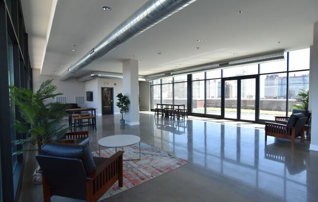1 bed, 1 bath, 713 sqft, $3,100, Unit 3833-607