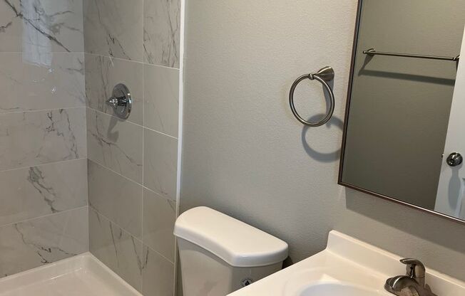5 beds, 3 baths, $5,500, Unit 456