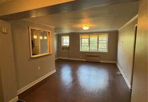 1 bed, 1 bath, 650 sqft, $2,000, Unit 4G