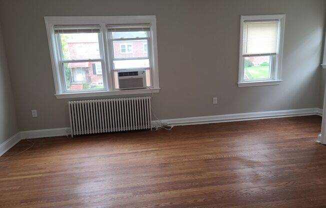 1 bed, 1 bath, $1,000, Unit #2