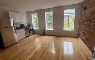 Studio, 1 bath, $3,000, Unit 4A