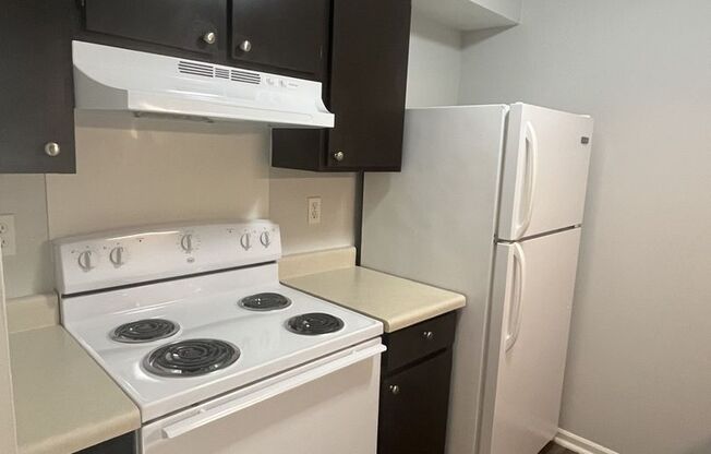 1 bed, 1 bath, 646 sqft, $785, Unit 350A