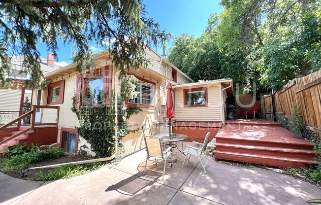 Charming Manitou Home