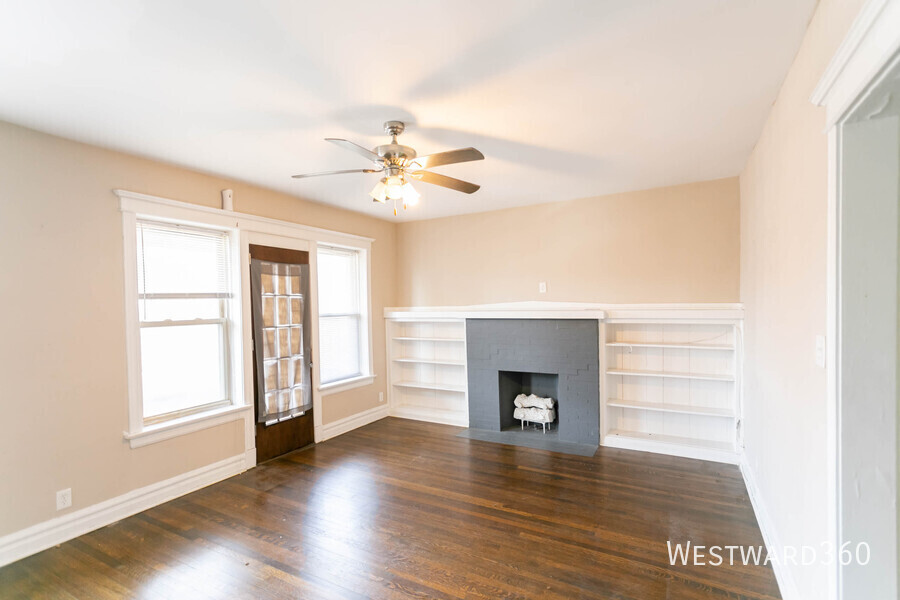 5419 S DREXEL AVE