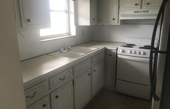 1 bed, 1 bath, $1,600