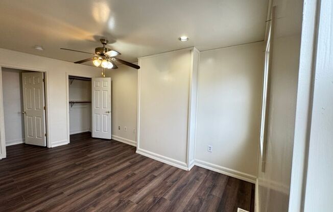 Cozy 1 Bedroom, 1.5-Bath Home with a Lovely Balcony